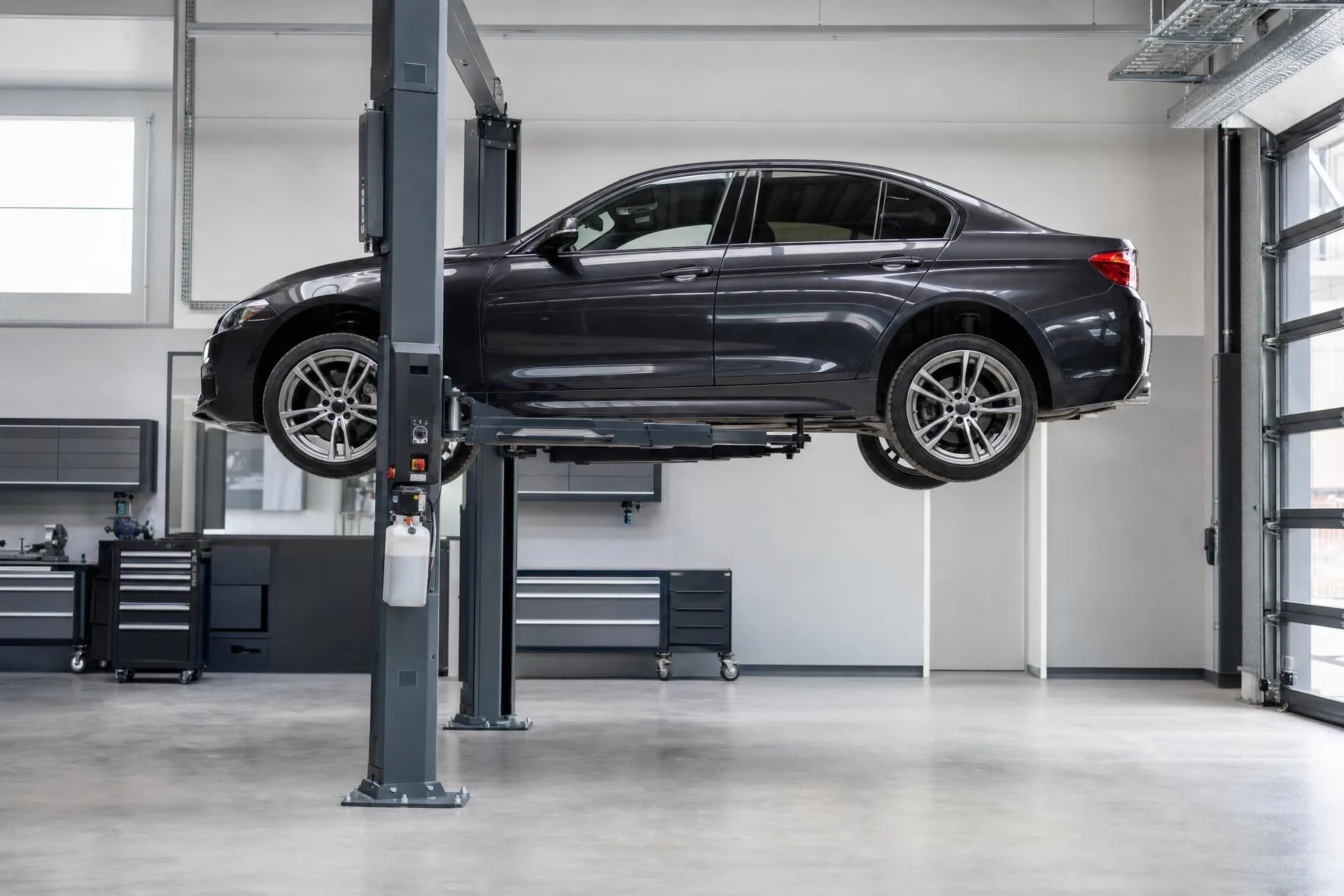 AutoCare Garage & Service Centre at work